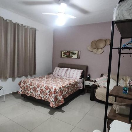 Apartmán Residencial Kit Da Praia Santos  Exteriér fotografie